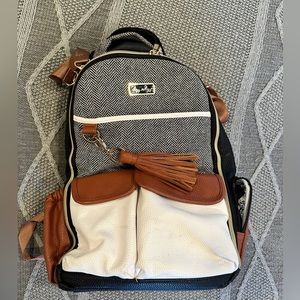 Itzy Ritzy Boss diaper bag